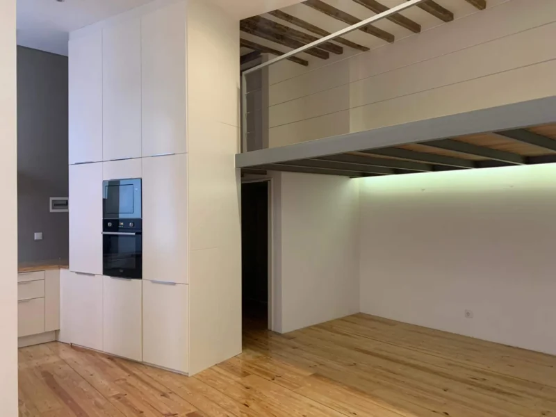 Apartamento T1 + Mezzanine | Para Arrendar