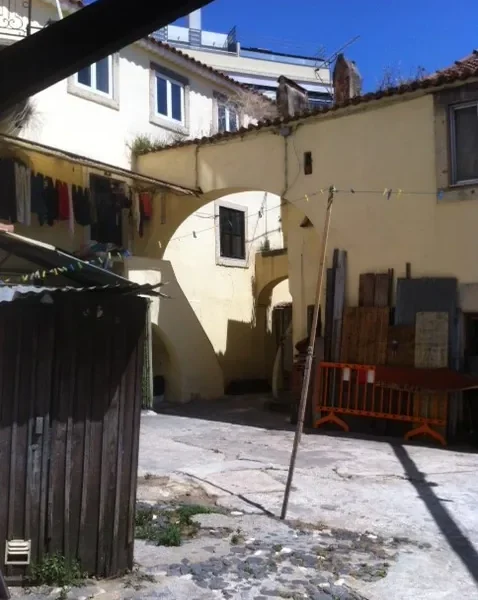 Edifício Para Reabilitar Alcântara