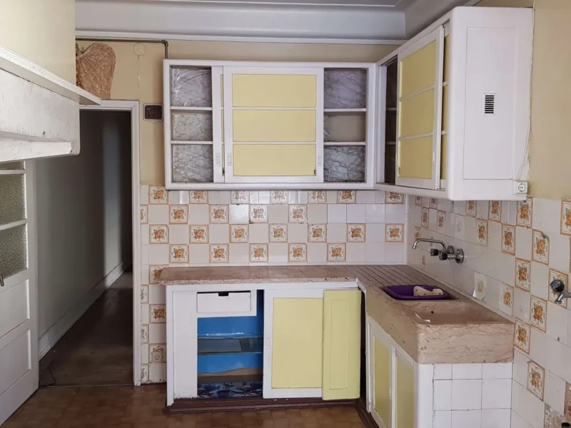 Apartamento T6 Para Reabilitar Arroios