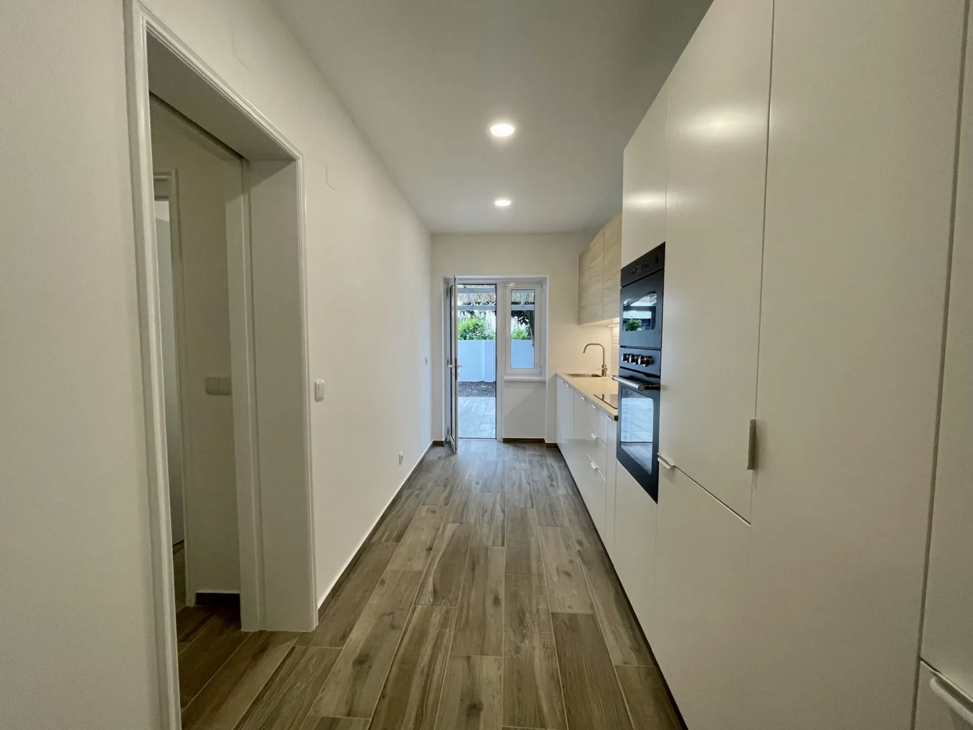 T2 Totalmente Renovado com Logradouro de 59 m², Benfica — foto 22