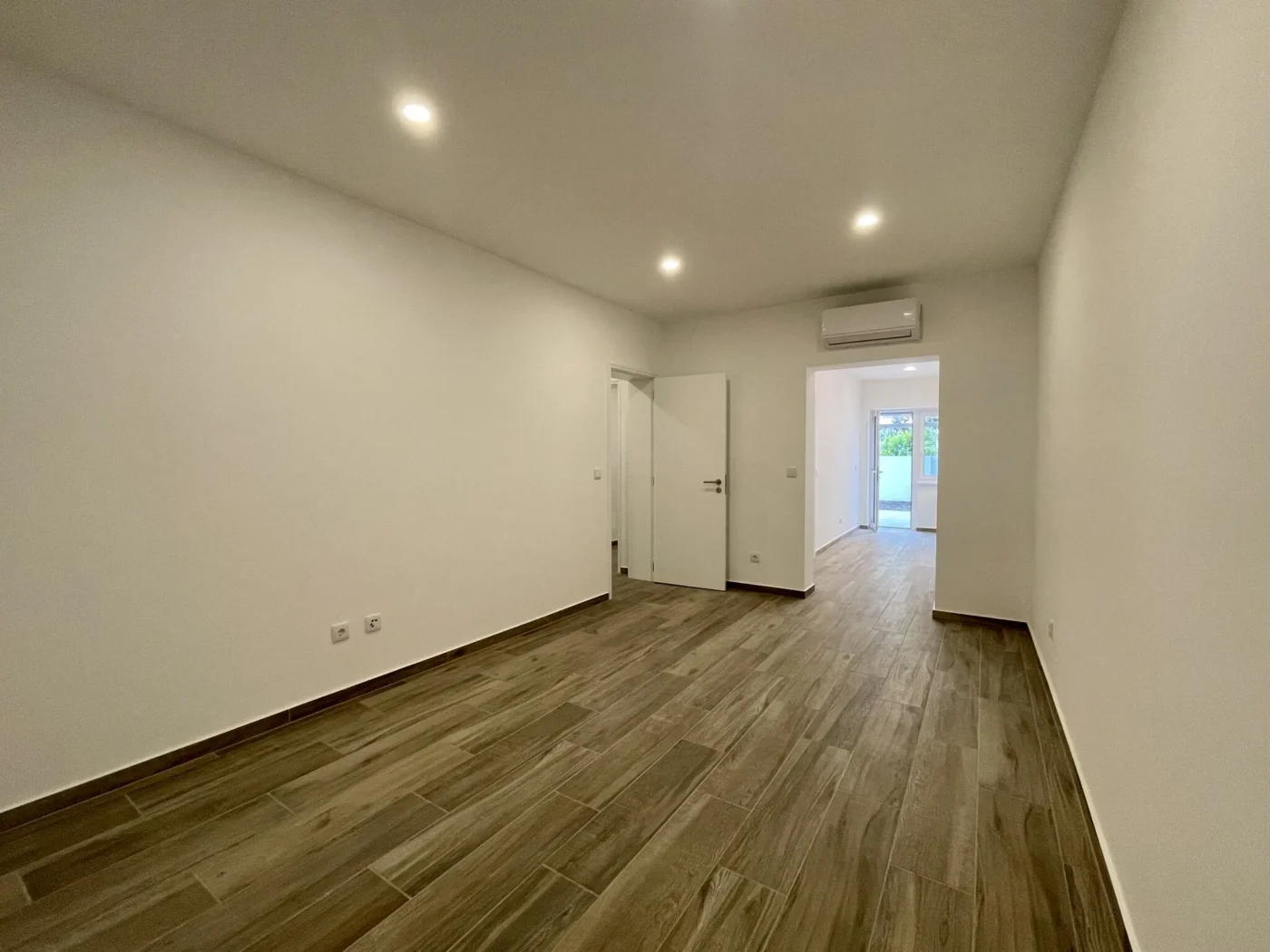 T2 Totalmente Renovado com Logradouro de 59 m², Benfica — foto 26