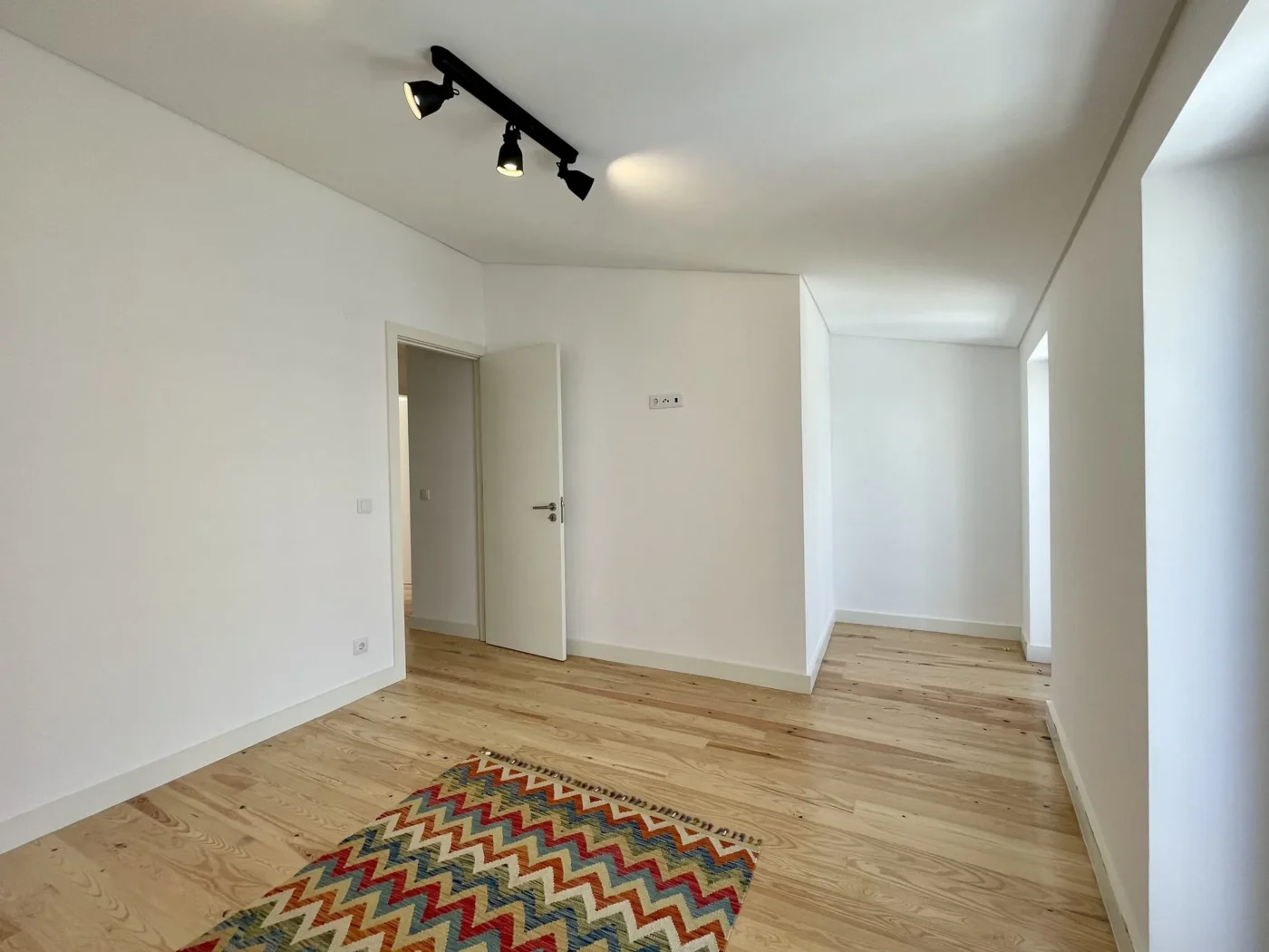 T2 Duplex totalmente renovado em Arroios — foto 41