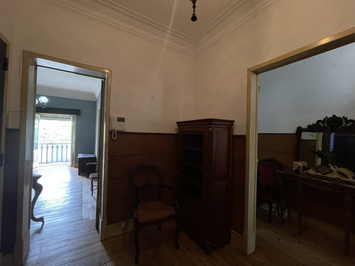 Apartamento T5 | Praça João do Rio | Para renovação | 160 m² | Muita luz — foto 4