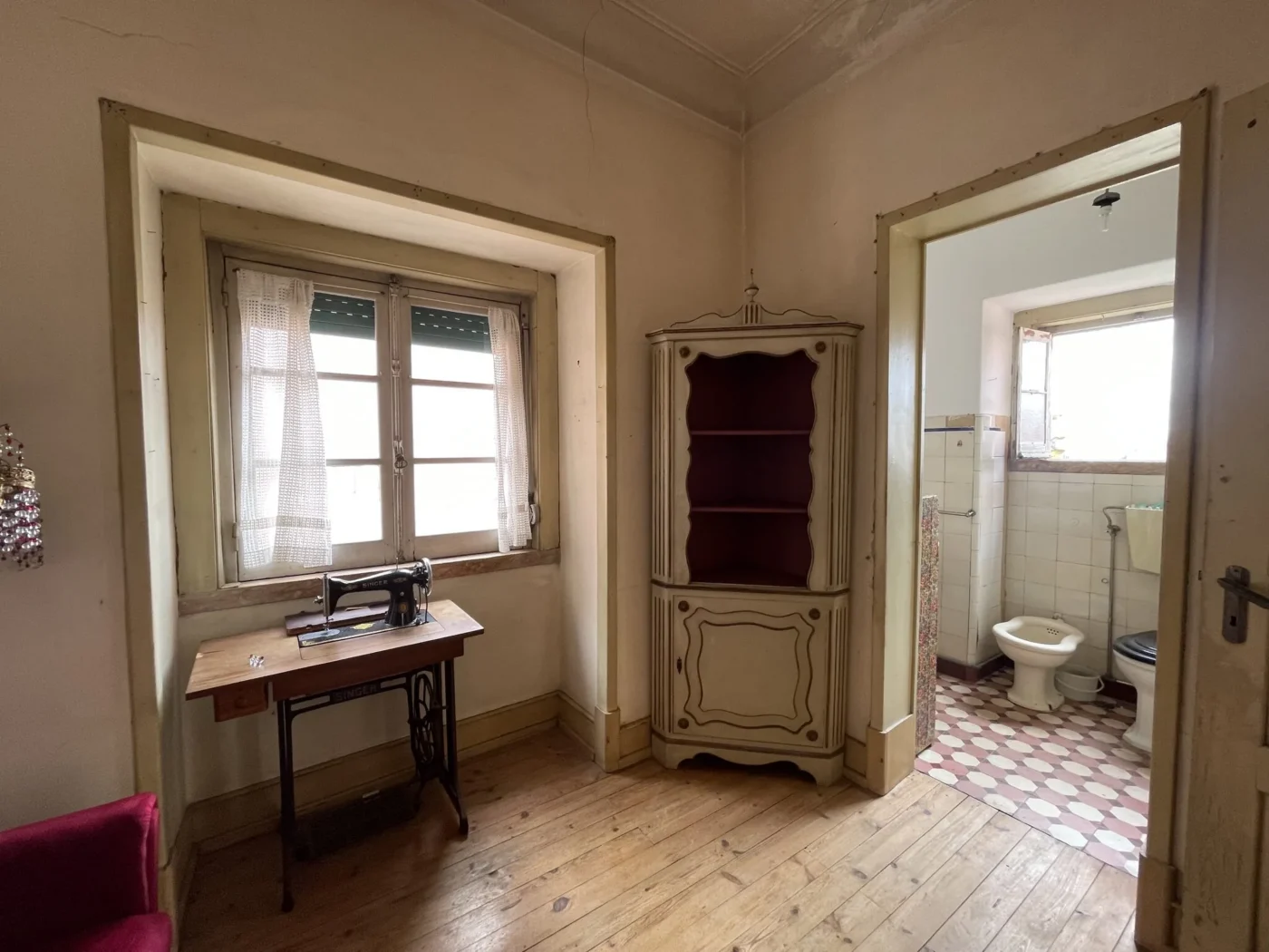 Apartamento T5 | Praça João do Rio | Para renovação | 160 m² | Muita luz — foto 44