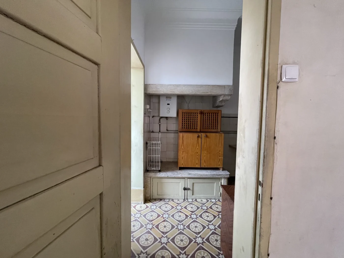 Apartamento T5 | Praça João do Rio | Para renovação | 160 m² | Muita luz — foto 47