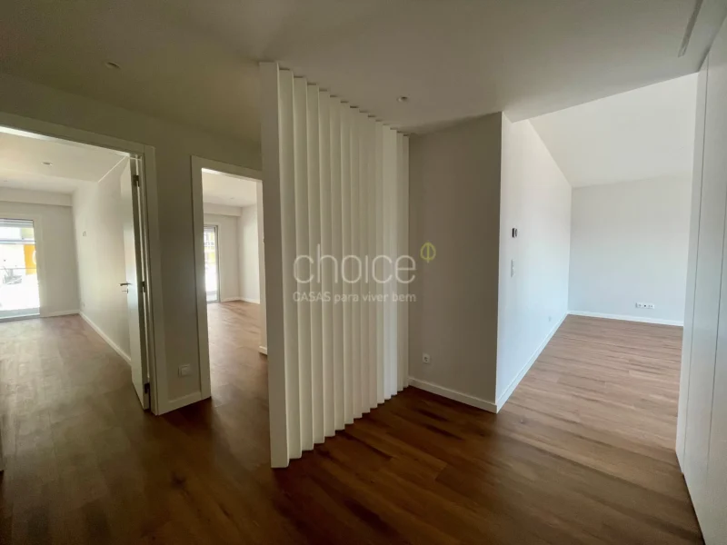 T3 com varandas amplas, vistas de rio, natureza e cidade + box 2 carros