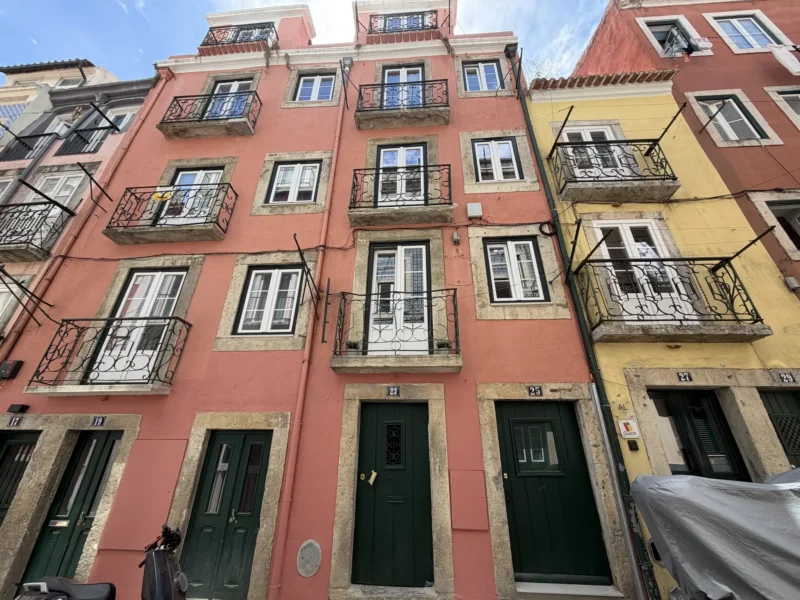 Apartamento T2 Mouros 23