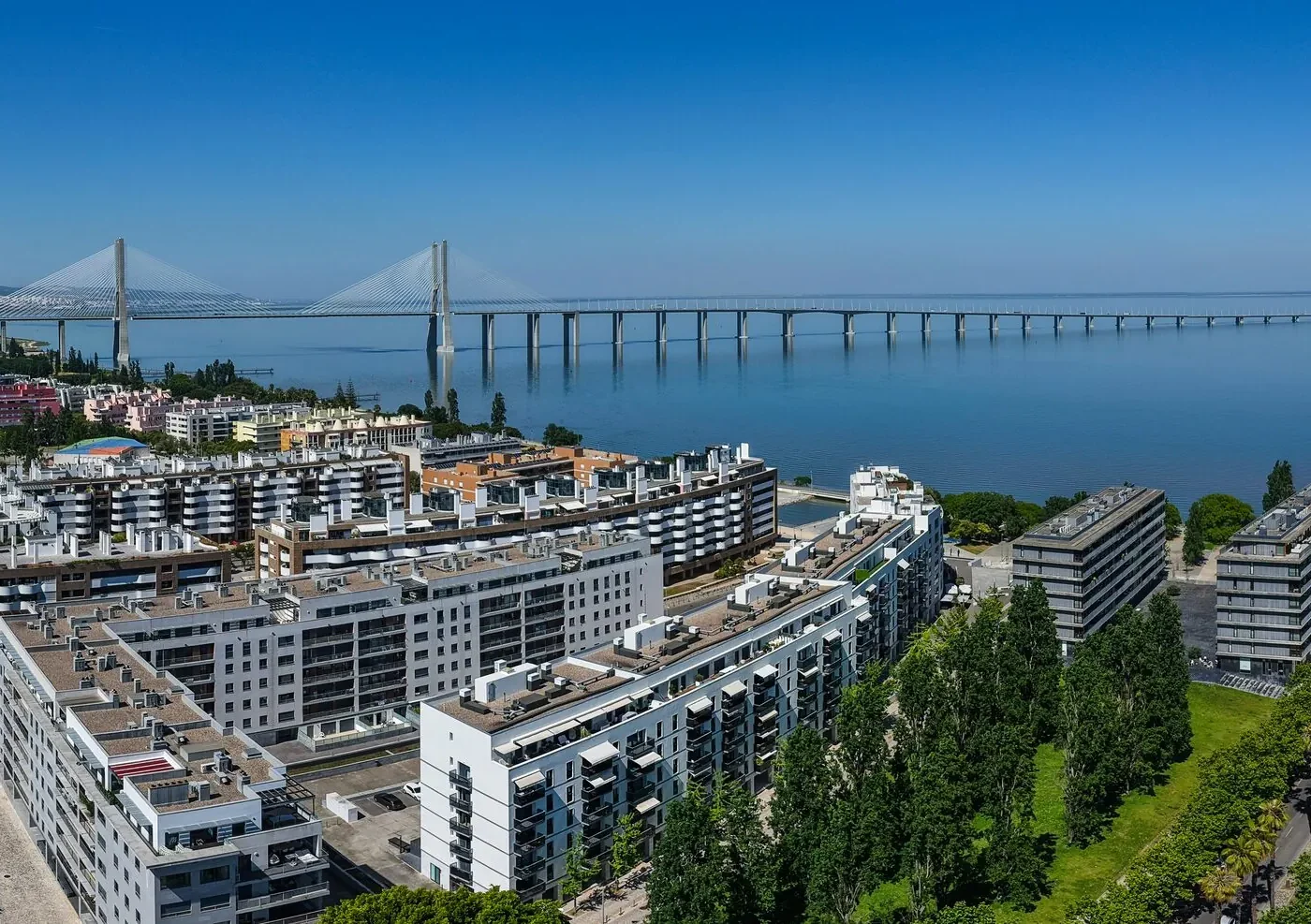 Apartamento T2+1 de Excelência no Parque das Nações – Vista Rio — foto 2