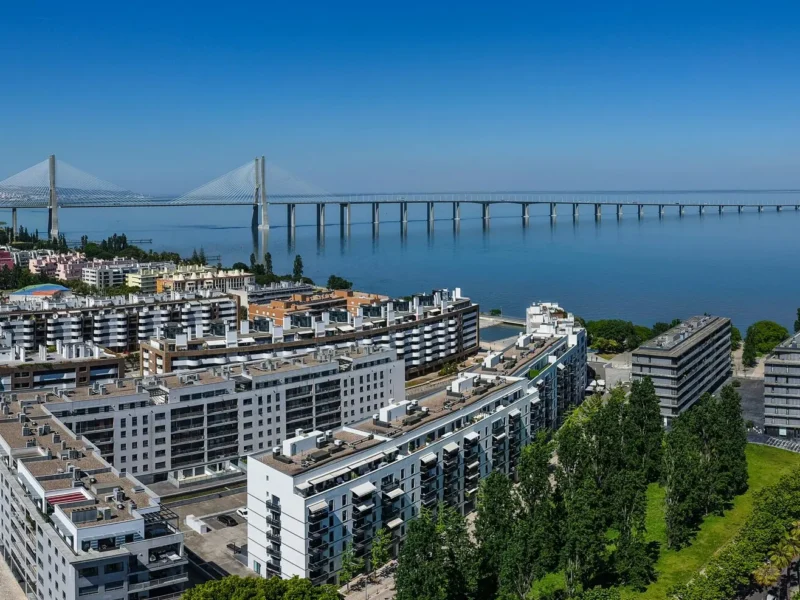 Apartamento T2+1 de Excelência no Parque das Nações – Vista Rio