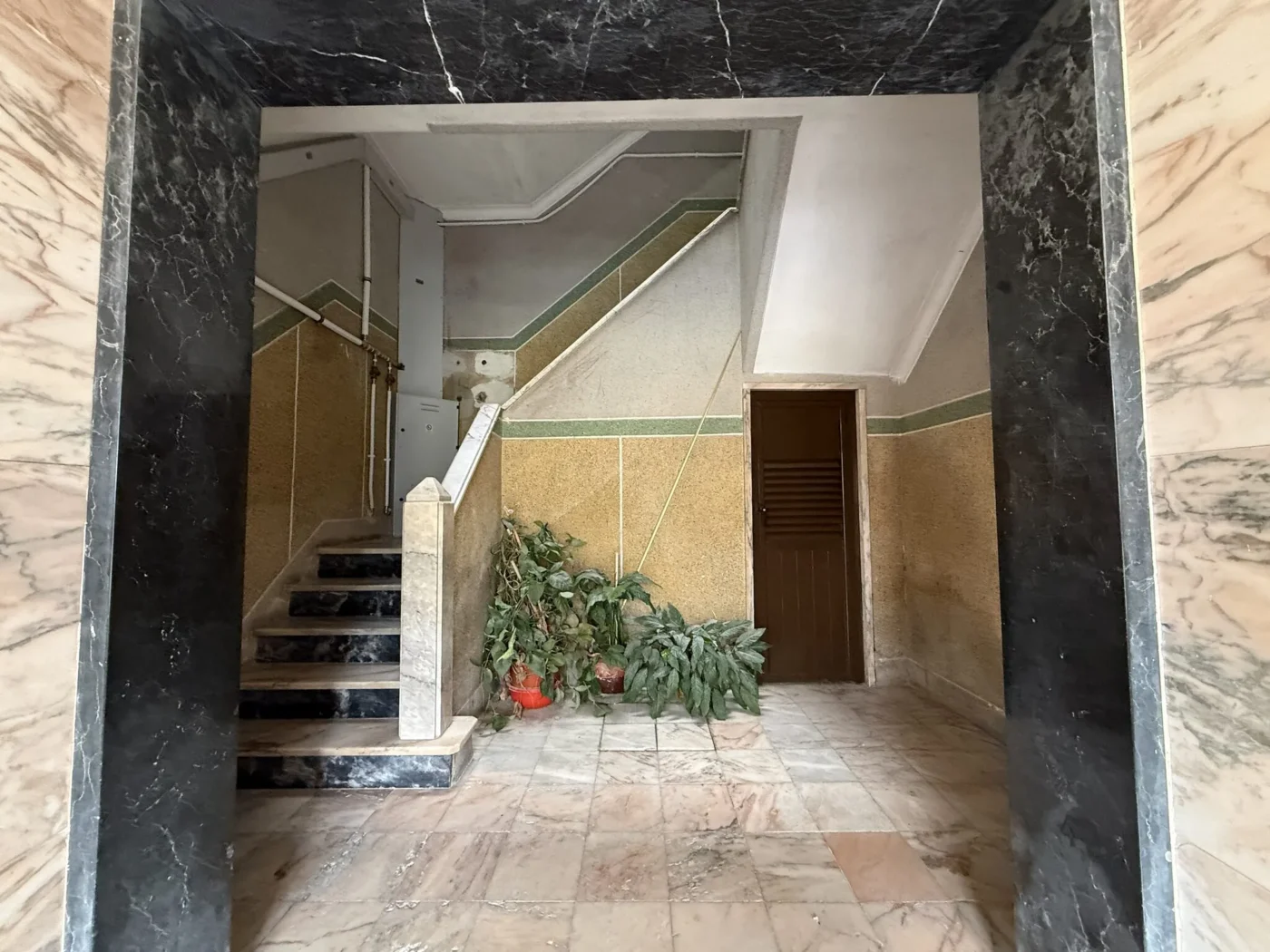 T2 Totalmente Remodelado com Varanda | Excelente Luz Natural | Agualva-Cacém — foto 44